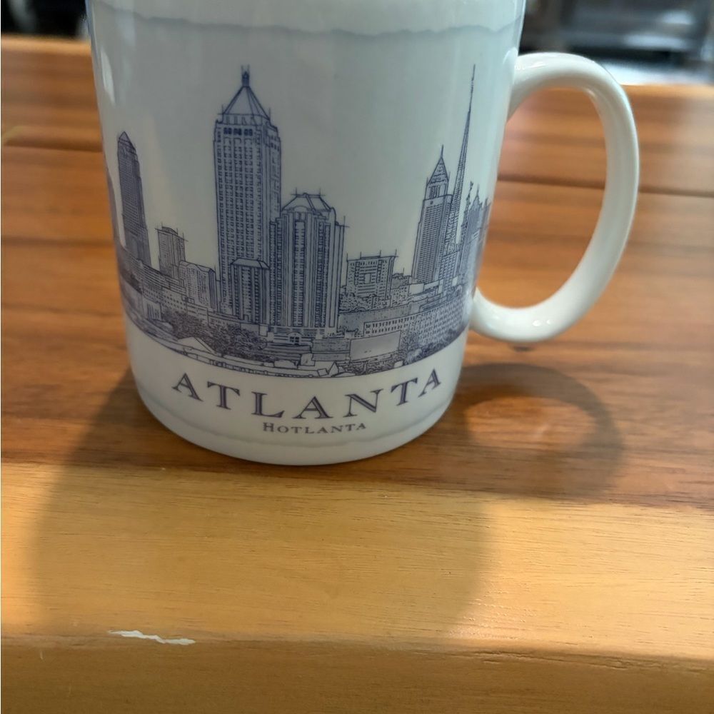 Starbucks Atlanta Skyline Mug - White and Blue HOTLANTA 2006 18 Oz mug.